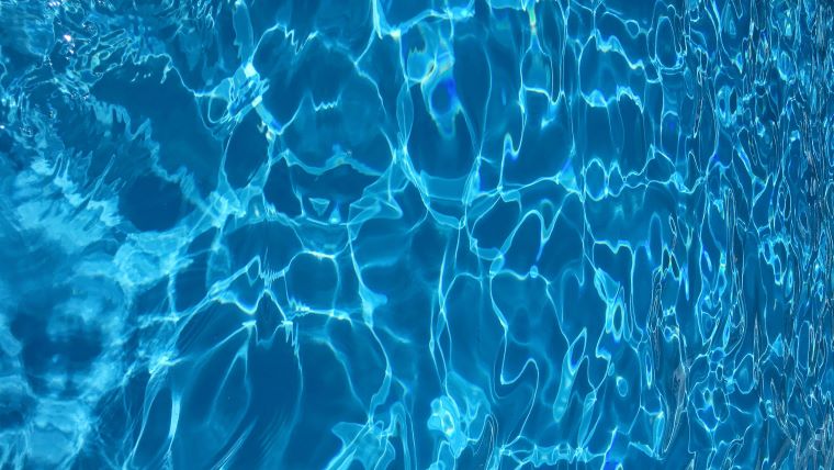 Vand uden noget andet